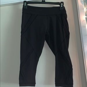 Black cropped lululemon leggings w/ mesh detail